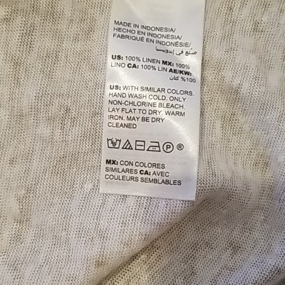 V-Neck T - Picture 6 of 6